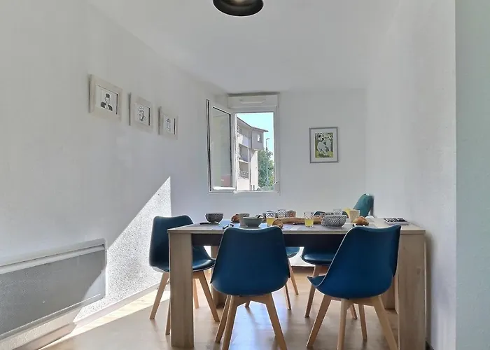 Inclus - Plein Centre - Netflix - Moontown 吕内维尔